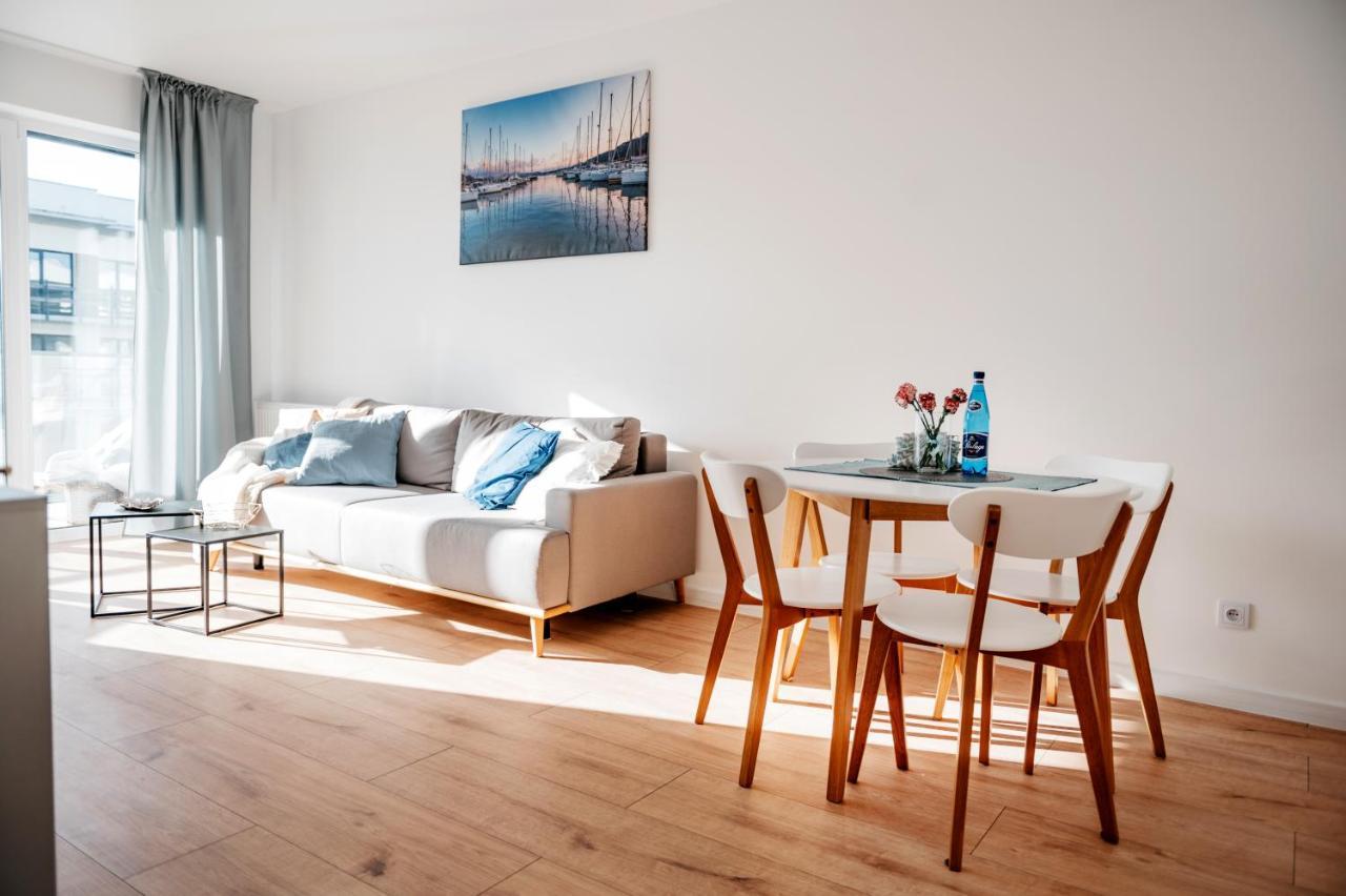 Golden Port Spa - Easy-Rent Apartments จีฟโนฟ ภายนอก รูปภาพ