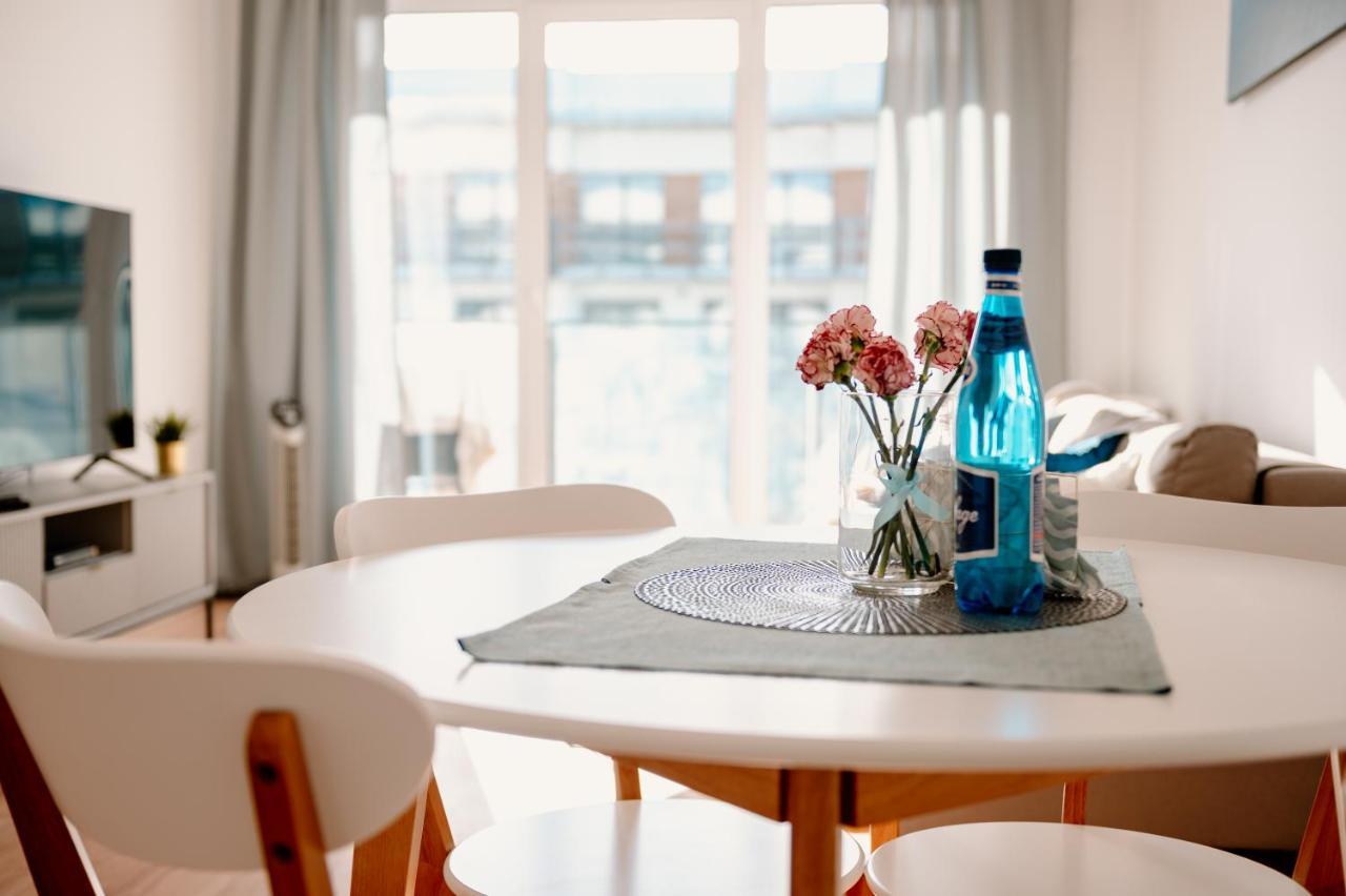 Golden Port Spa - Easy-Rent Apartments จีฟโนฟ ภายนอก รูปภาพ