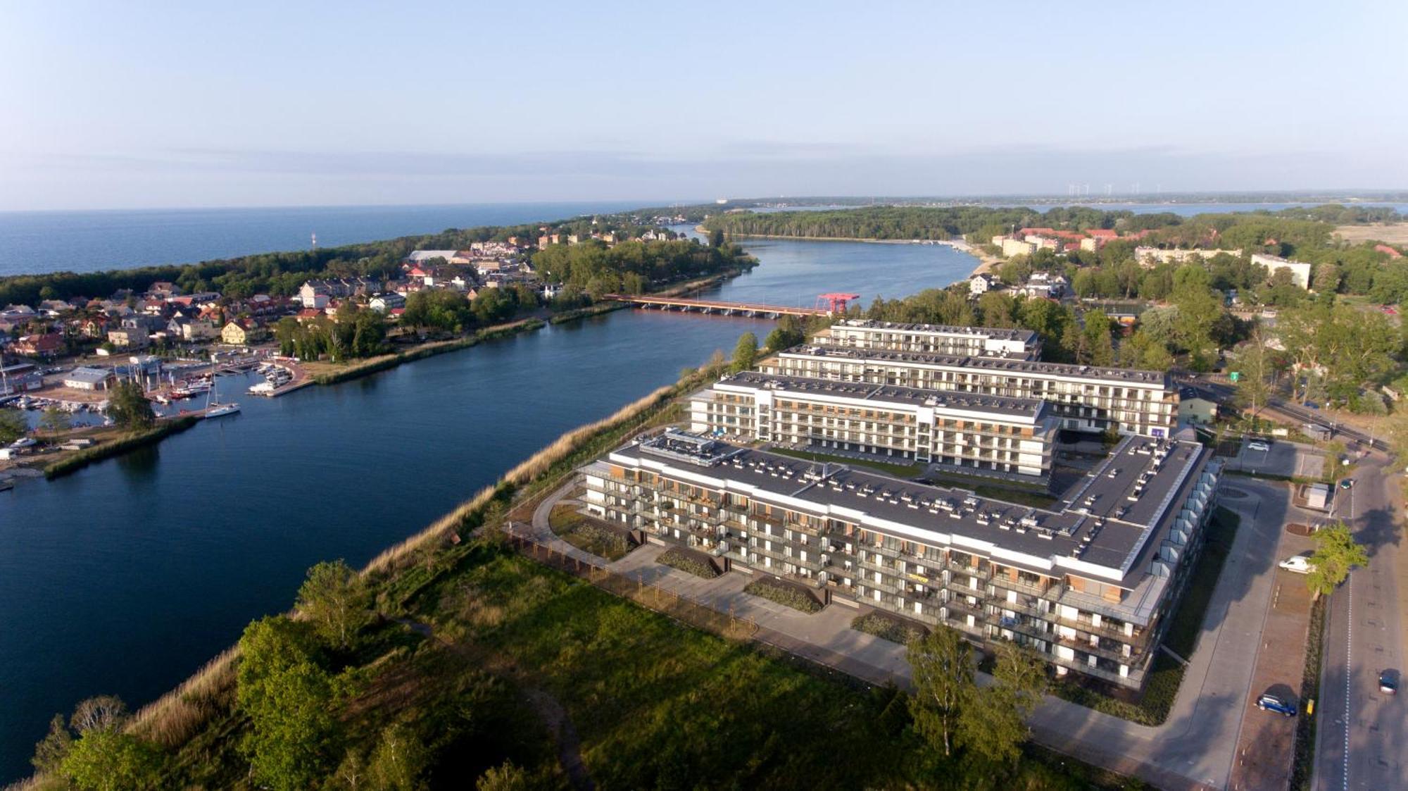 Golden Port Spa - Easy-Rent Apartments จีฟโนฟ ภายนอก รูปภาพ